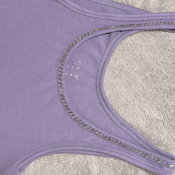 Size S lavender purple tank top with ✨sparkly✨ accents - Picture 3 of 4